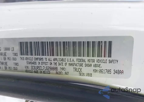 2018 Ram 2500 Tradesman 4X4 6'4 Box z USA, uszkodzony, nr VIN 3C6UR5CL7JG290008